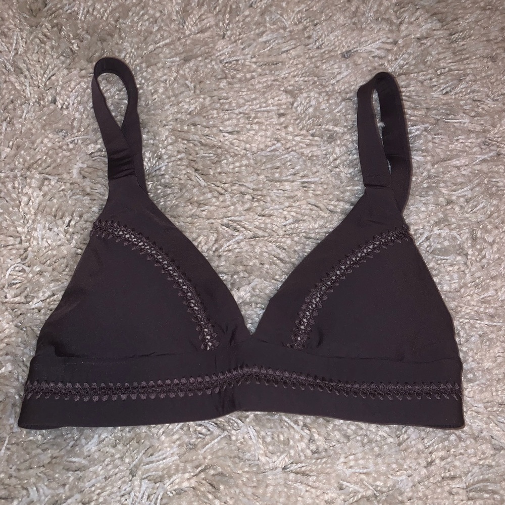 PilyQ bikini top size small.